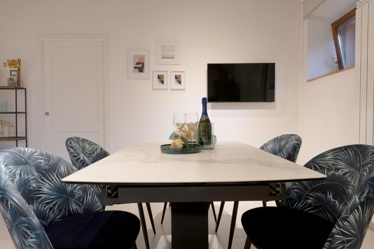 Dolce Far Niente Apartment With Pool & Parking Passignano sul Trasimeno Luaran gambar