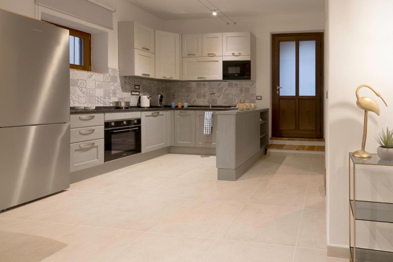 Dolce Far Niente Apartment With Pool & Parking Passignano sul Trasimeno Luaran gambar